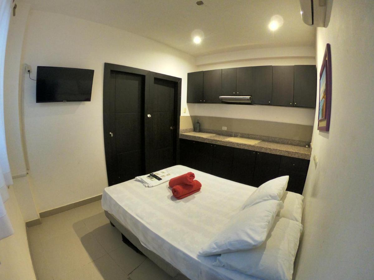 Kiwi Suites Hostel Montañita Buitenkant foto