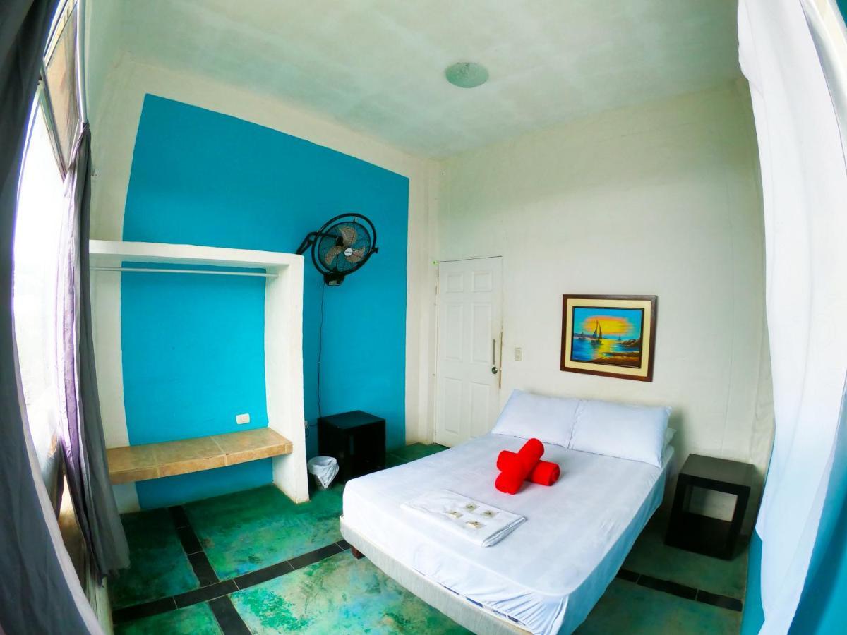 Kiwi Suites Hostel Montañita Buitenkant foto