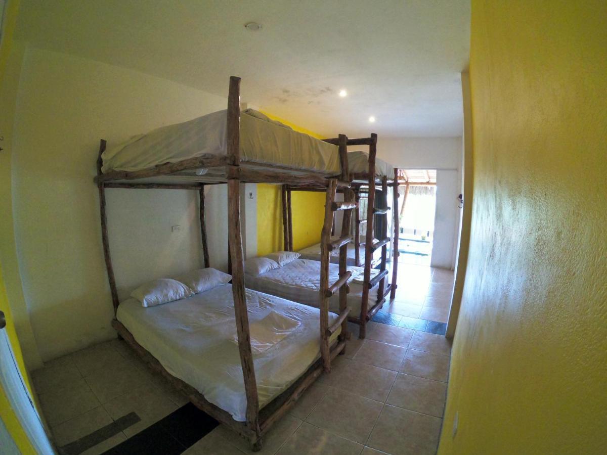 Kiwi Suites Hostel Montañita Buitenkant foto
