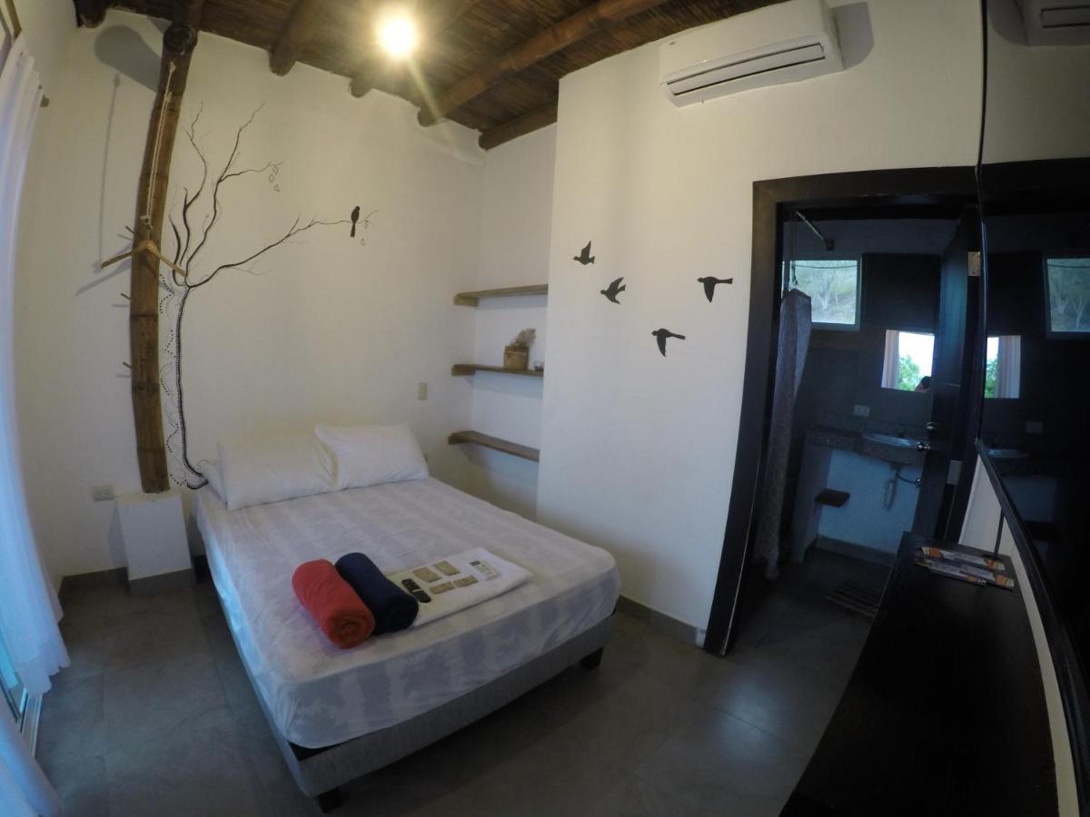 Kiwi Suites Hostel Montañita Buitenkant foto