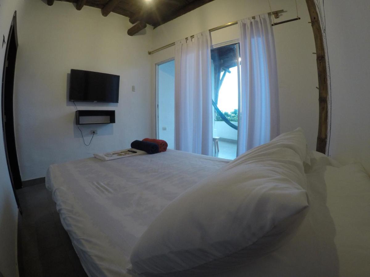 Kiwi Suites Hostel Montañita Buitenkant foto